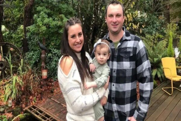 Monica Beets still married